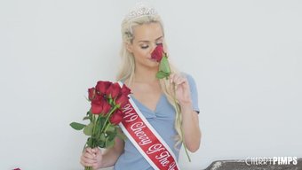 Elsa Jean是...