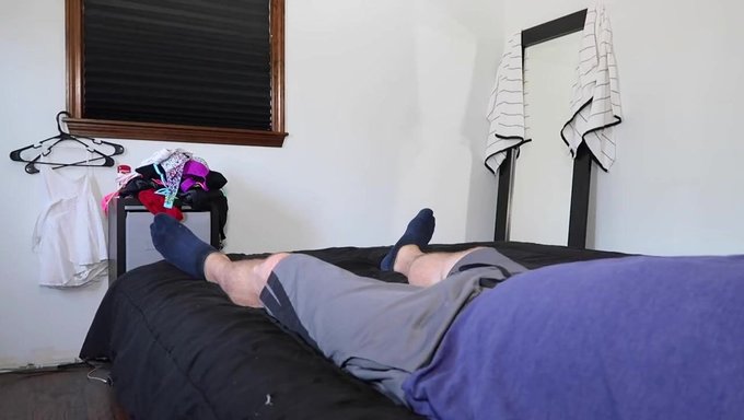 反向牛仔女孩和bdsm射精,与继妹layla一起玩