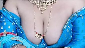 口爆和乳头射精:印度...