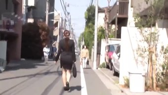 Monica老师和她...