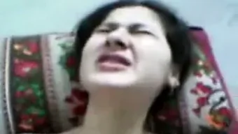 少女村被抓到出轨,满...