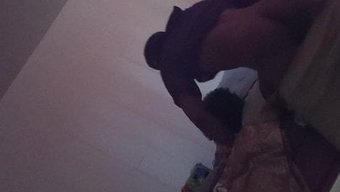 黑色大黑屌:惩罚他的背叛