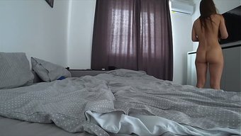 办公室偷情点燃了妻子...