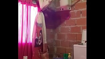 成熟的阿根廷熟女在网...