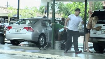 加油站接送结果口交并做爱