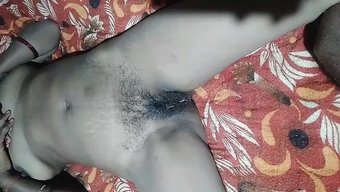成熟的印度女人用内射...