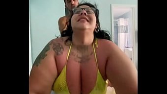 美丽的胖女人三人行,...