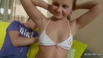 与继妹和哥哥的激烈肛交