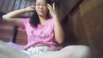 偷窥者的快感:少女(...