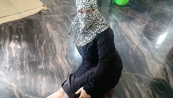 土生土长的阿拉伯少女...