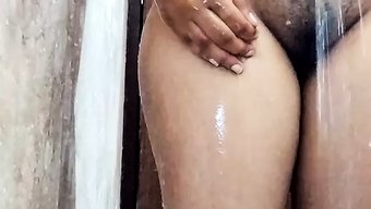 印度女孩计划与印度男...