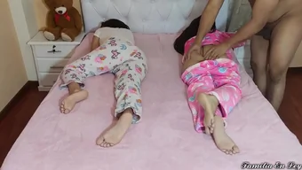叔叔和年轻侄女在卧室...