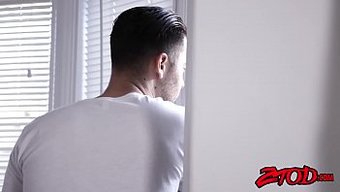 小胸部的宝贝alex...