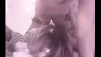 印度女孩群交狂欢