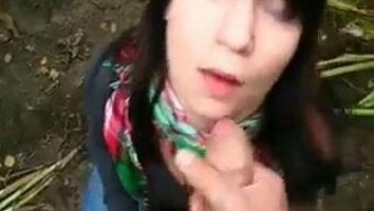 感性按摩中的口交和女...