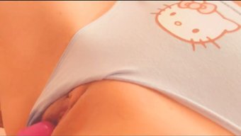 紧致多汁:少女(18...
