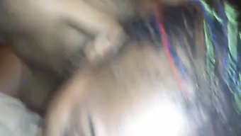 业余人士深喉的高清视频