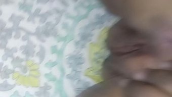 成熟的妈妈美丽的胖妻...