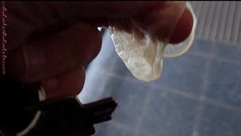 大鸡巴业余恋物癖享受...
