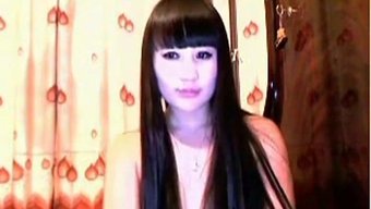 新的韩国女孩在网络摄...