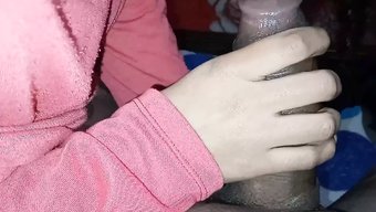 少女(18+)和她的...