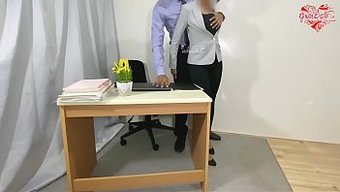 印度业余人士在激烈的...