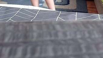 棕色棕发女郎的大屁股被操