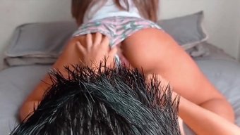 小个子拉丁美女被粗暴...