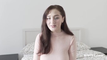 一个火辣的俄罗斯女人...