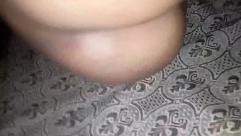 大屁股的熟女被操并被内射