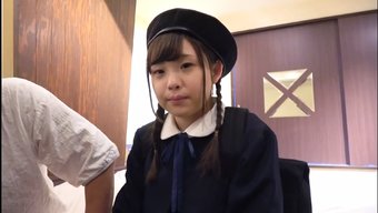 用小胸部猛烈操逼