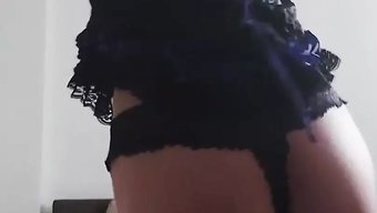 完美的身材和完美的舞...