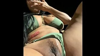 火辣的哥伦比亚女人被...