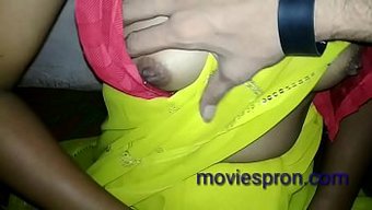 少女(18+)印度女...