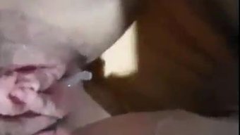 与巴西妻子的紧身阴道...