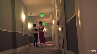 青少年(18+)黑人...