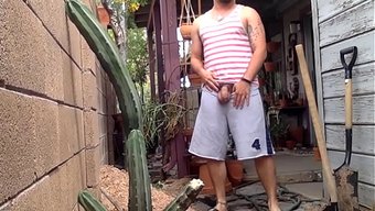 独自一人的男孩大鸡巴...