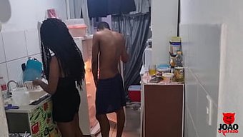 跨种族夫妇与大鸡巴丈...