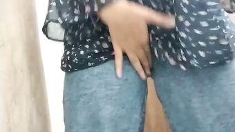 女同性恋妻子和她成熟...