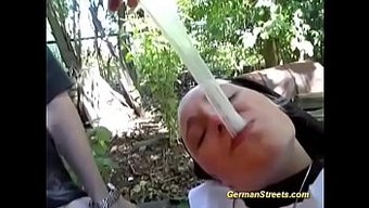 业余修女深喉并用性玩...