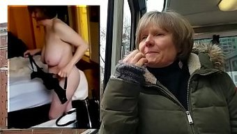 大奶熟女裸体:Mar...
