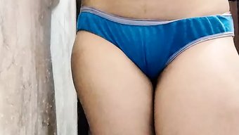 Gandi Gaal...