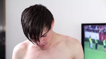 我的妻子被另一个男人...