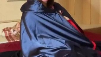 穿着缎面衣服的手交大师