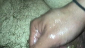 人妖陷阱掌控局面,穿...