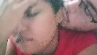 真正的激情:看著这对...