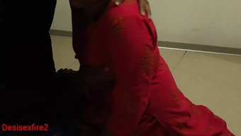 18岁的继女在这个宝...