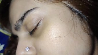 深夜和漂亮的德西邻居...