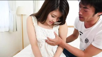 日本少女尤娜的第一次...