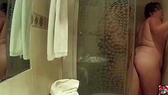 拉丁美女克劳迪娅·玛...